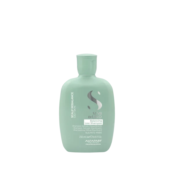 Semi di Lino Balancing Low Shampoo 250 ml - Champú delicado equilibrante para el cuero cabelludo con exceso de grasa.